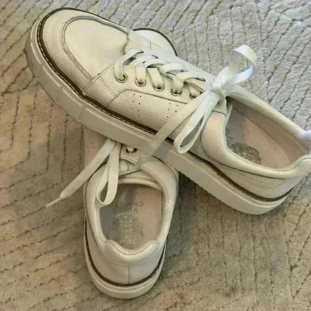 Vince camuto men’s leather shoes size 10